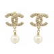 NEUF BOUCLES D'OREILLES CHANEL LOGO CC STRASS & PERLES PENDANTES EARRINGS 790€
