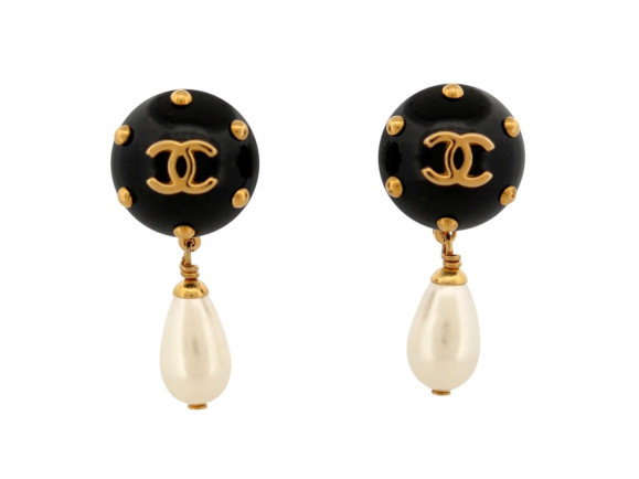   boucles d'oreilles chanel 1996 perle