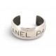 VINTAGE BRACELET CHANEL MANCHETTE LOGO 1996 T16 EN METAL ARGENTE SILVER BANGLE