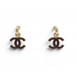 NEUF BOUCLES D'OREILLES CHANEL PENDANTES LOGO CC EN LAQUE MARRON EARRINGS 700€