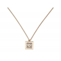 NEUF COLLIER CHANEL PENDENTIF MEDAILLON LOGO CC 60 CM METAL DORE NECKLACE 1100€