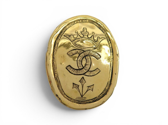  broche chanel de castellane 1987 plaque logo