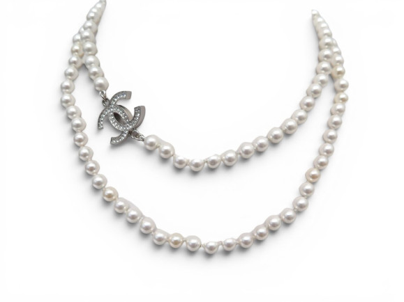  collier chanel logo cc perles strass 82 89 cm