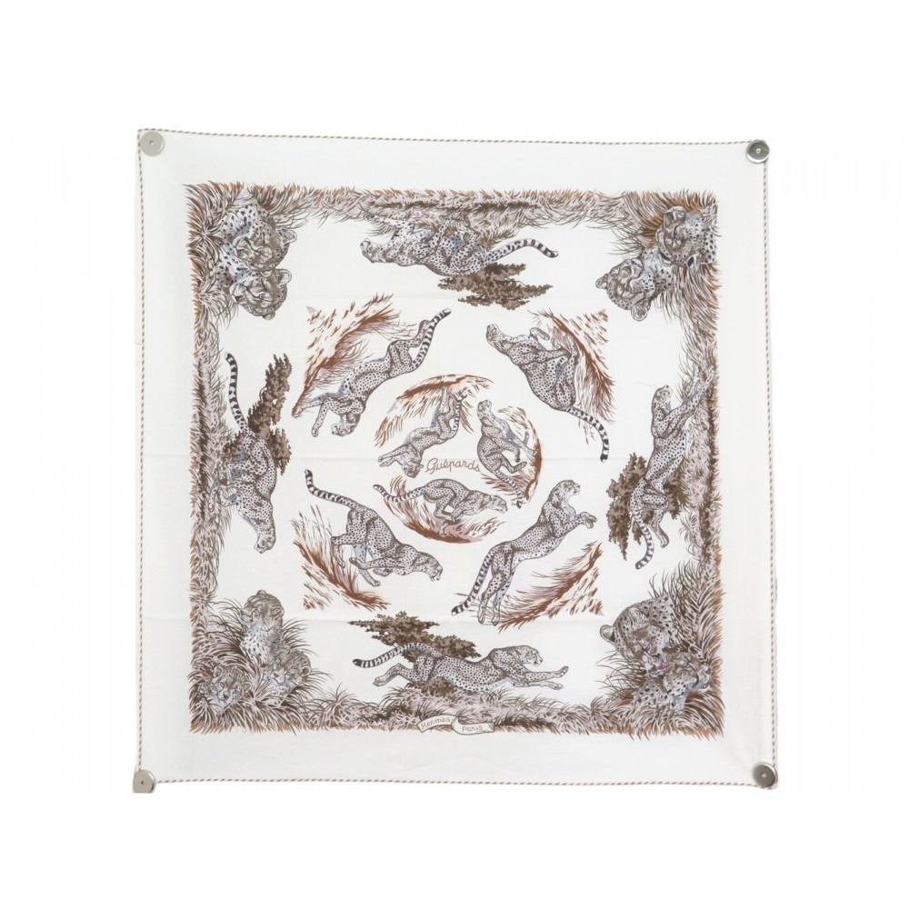 NEUF FOULARD HERMES LES GUEPARDS EN COTON 80 BLANC DE ROBERT DALLET SCARF 490€