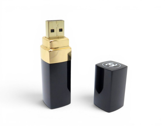  cle usb chanel rouge a levres lipstick le rouge
