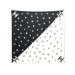 NEUF FOULARD CHANEL TWILL LOGO CC CARRE 90 SOIE BICOLORE NOIR & BLANC SCARF 530€