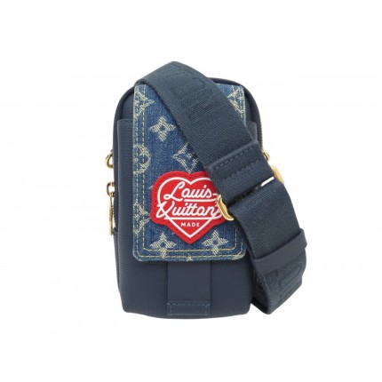 NEUF SACOCHE LOUIS VUITTON X NIGO DOUBLE PHONE M81060 CUIR MONOGRAM DENIM 1700€