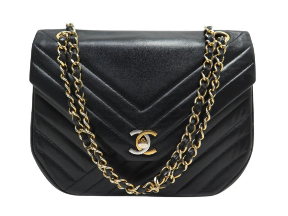 sac a main chanel timeless demi lune fermoir