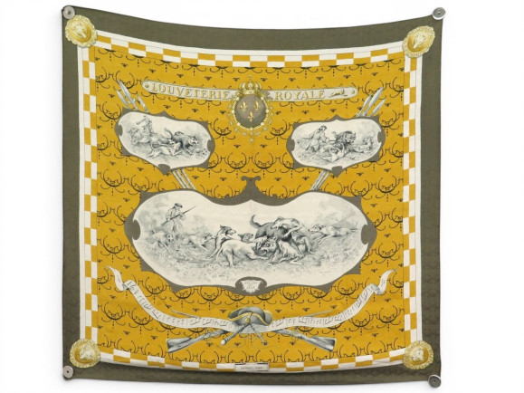 foulard hermes louveterie royale hallo carre