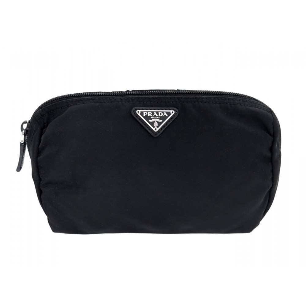 TROUSSE DE TOILETTE PRADA POCHETTE MAKE UP EN TOILE RE-NYLON TOILETRY POUCH 650€