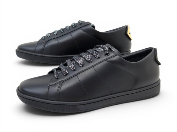 chaussures saint laurent lips sneakers 484928