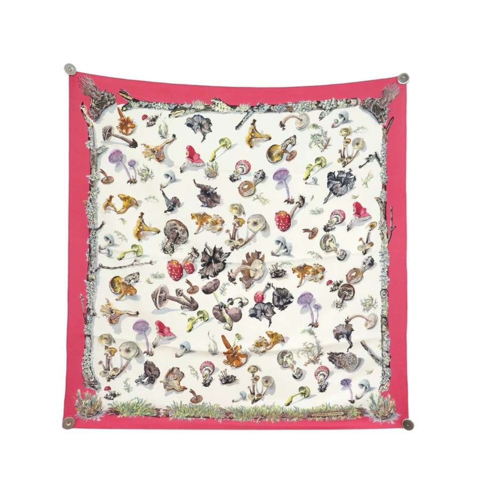 VINTAGE FOULARD HERMES LES CHAMPIGNONS GAVARNI PERRIERE CARRE 90 SOIE SCARF 580€