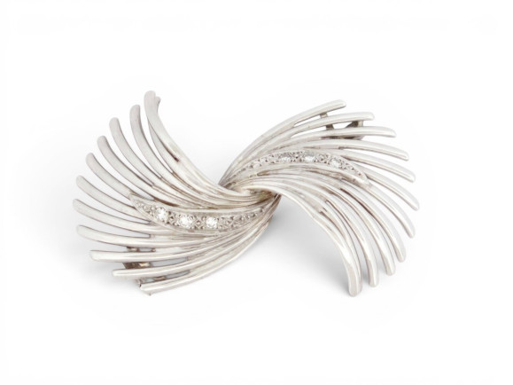  broche retro ruban torsade en or blanc 18k 8gr