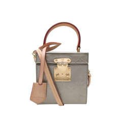 sac a main louis vuitton bleecker box en cuir vernis