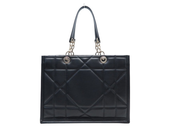 sac a main dior essential mm en cuir archicannage noir
