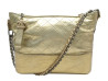 sac a main chanel gabrielle medium a93824y cuir dore