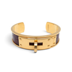 bracelet hermes jonc ouvert kelly plaque or cuir de