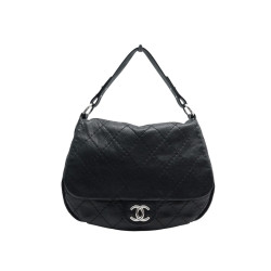  sac a main chanel on the road rabat porte epaule