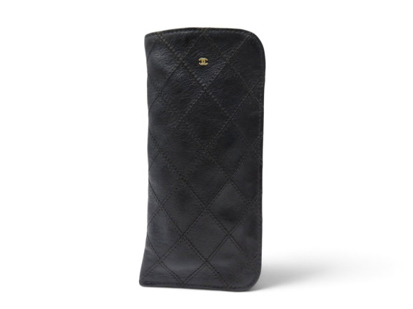  etui chanel a lunettes en cuir matelasse noir