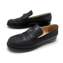 chaussures chanel mocassins logo cc g31006 40 cuir