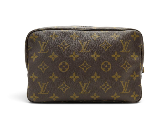 pochette louis vuitton trousse toilette 23