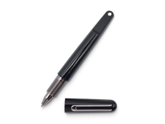  stylo bille montblanc (m) 117149 resine noire