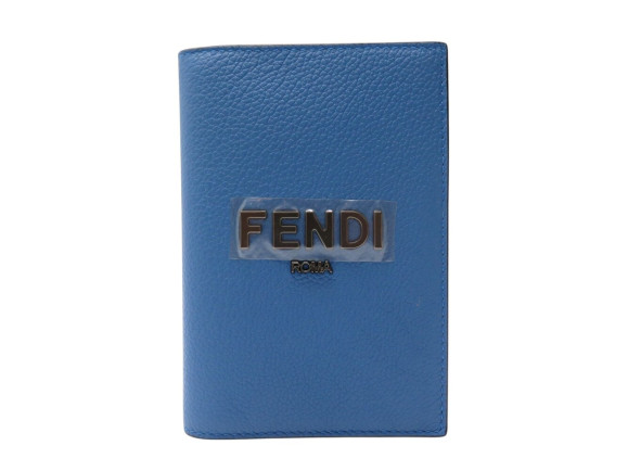  porte passeport fendi 7m0282 etui cartes cuir