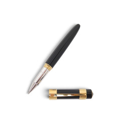 stylo bille chaumet cabochon laque noire et metal dore