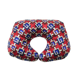  coussin gucci avec pochette voyage geometric g