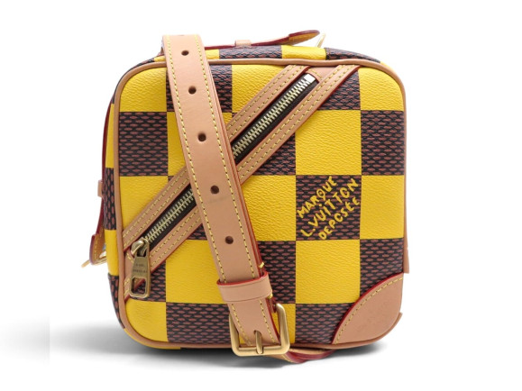 sac a main louis vuitton chess messenger damier jaune