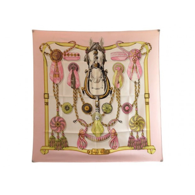FOULARD HERMES FRONTAUX ET COCARDES CATHY LATHAM CARRE EN SOIE ROSE SCARF 350€