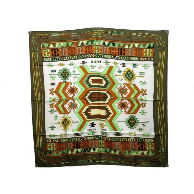 NEUF FOULARD HERMES KILIM EN SOIE KAKI CARRE 90 CM SILK SCARF DARK GREEN 350€