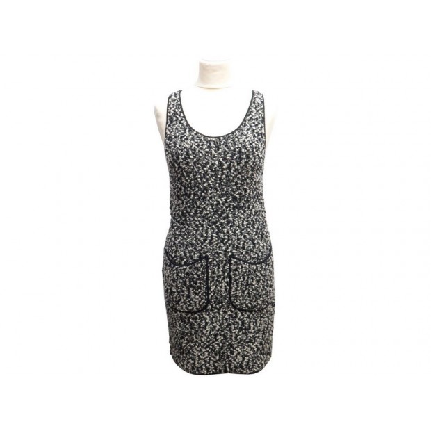 ROBE CHANEL SANS MANCHE TAILLE 38 S EN TWEED DE LAINE NOIR & BLANC DRESS 2790€