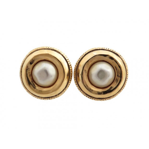 VINTAGE BOUCLES D'OREILLES CHANEL A CLIP RONDES AVEC PERLE DORE EARRINGS 340€