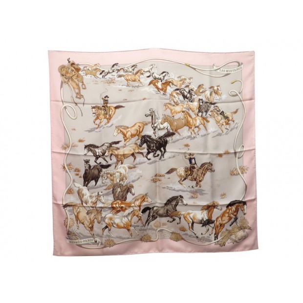 NEUF FOULARD HERMES LES MUSTANGS CHEVAUX SOIE ROSE BOITE SCARF