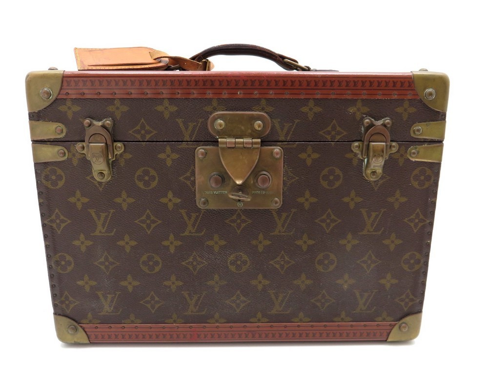 malle louis vuitton boite pharmacie sac vanity