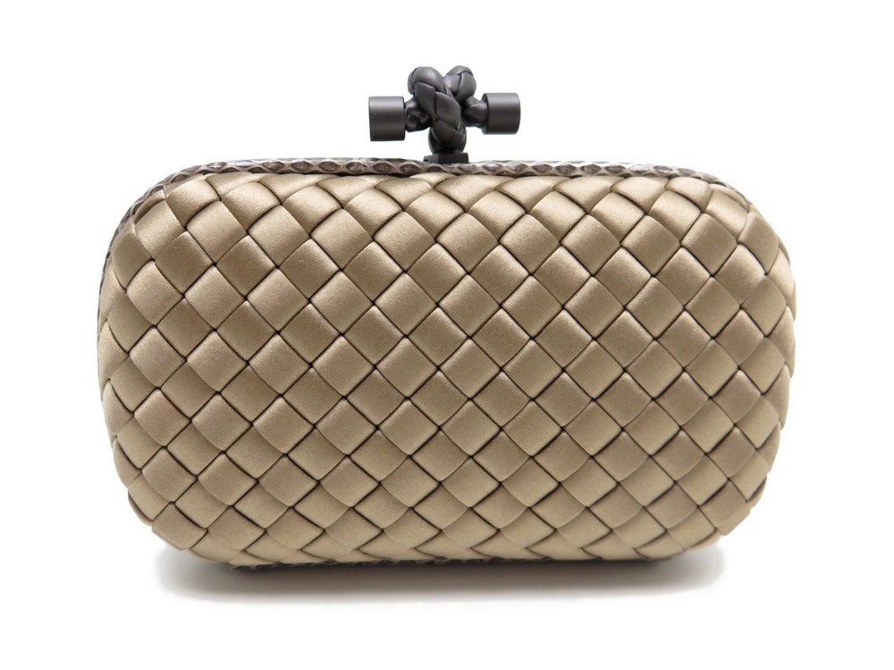 Knot Intreccio Leather Clutch in Brown - Bottega Veneta