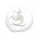 BROCHE CHANEL GRAND CAMELIA FLEUR EN TISSU BLANC & BOITE FLOWER BROOCH 690€