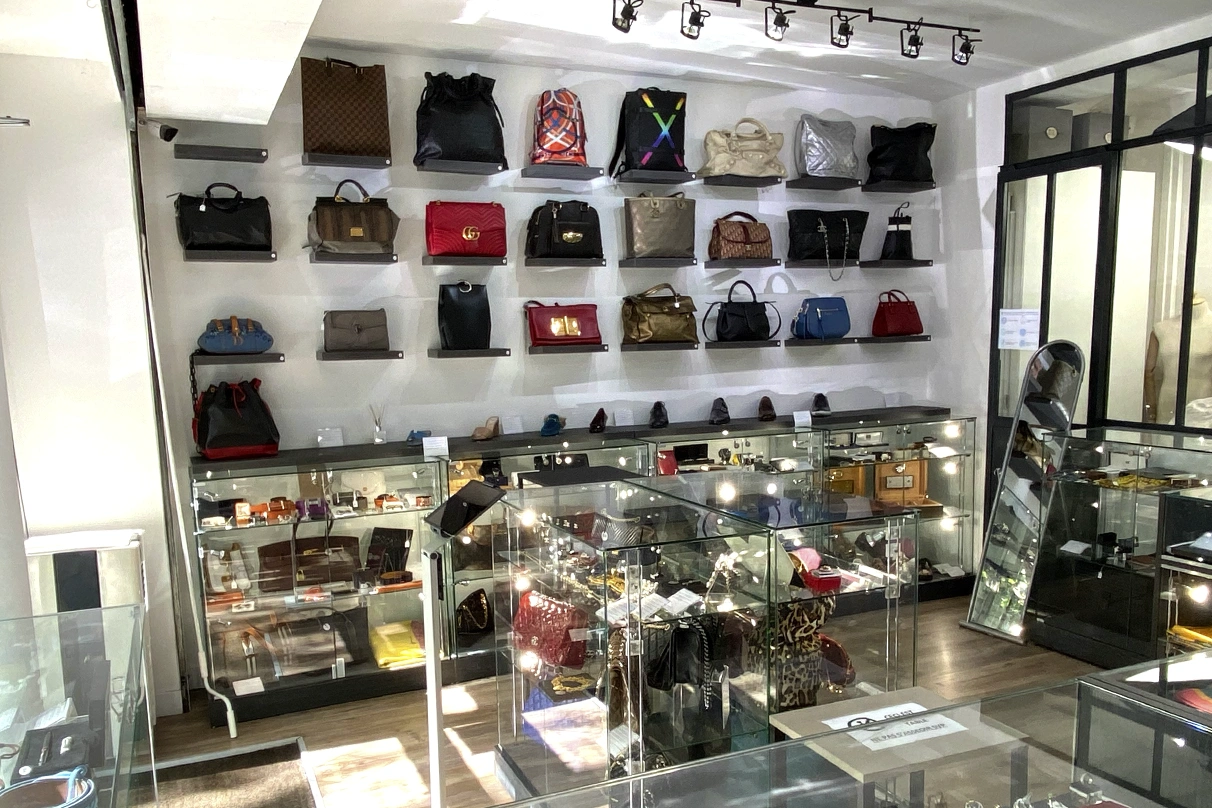 Luxury Consignment Paris Bosquet